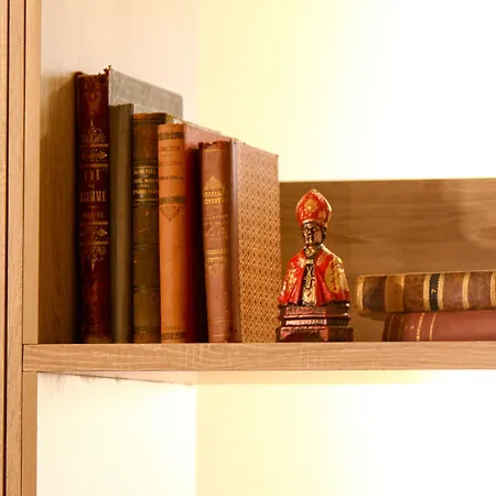 De Gasperi 55 4* נאפולי