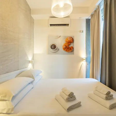 De Gasperi 55 לינה וארוחת בוקר נאפולי