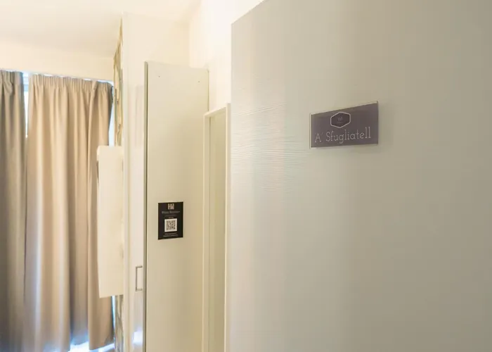 Oda ve Kahvaltı De Gasperi 55 4*